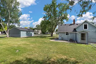 387 2nd St S, Bayport, MN 55003 - Photo 34