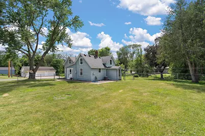 387 2nd Street S, Bayport, MN 55003 - Photo 32