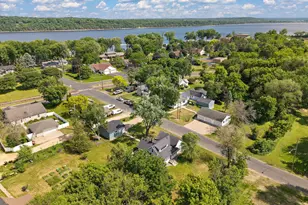 387 2nd St S, Bayport, MN 55003 - Photo 40