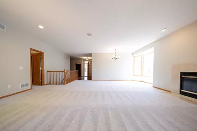 17461 Haralson Drive, Eden Prairie, MN 55347 - Photo 4