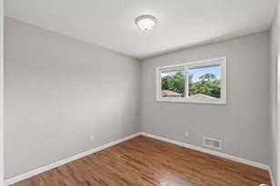 3211 Indiana Ave N, Robbinsdale, MN 55422 - Photo 18