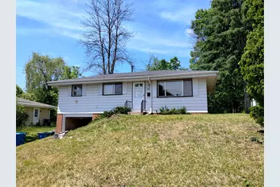 3211 Indiana Avenue N, Robbinsdale, MN 55422 - Photo 1