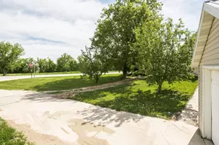 402 Sanstead St W, Garfield, MN 56332 - Photo 18