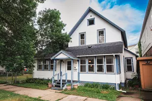 274 Vine St, Winona, MN 55987 - Photo 1