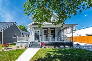 606 W 5th St, Winona, MN 55987 - Photo 2
