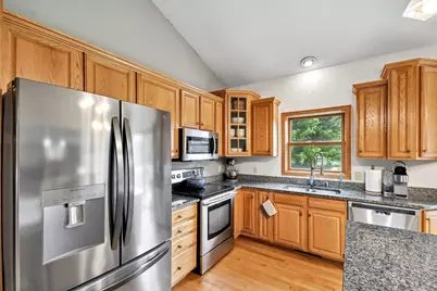 563 170th Avenue, Somerset, WI 54025 - Photo 8