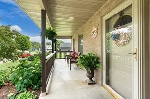 1845 Paulis Dr, Faribault, MN 55021 - Photo 10