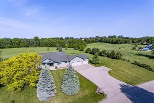 N2163 770th St, Hager City, WI 54014 - Photo 26