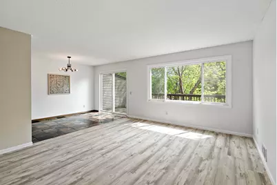 2890 Castleford Court, Woodbury, MN 55125 - Photo 8