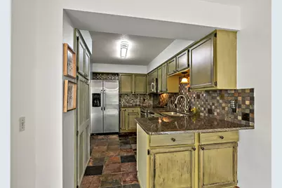 2890 Castleford Court, Woodbury, MN 55125 - Photo 14