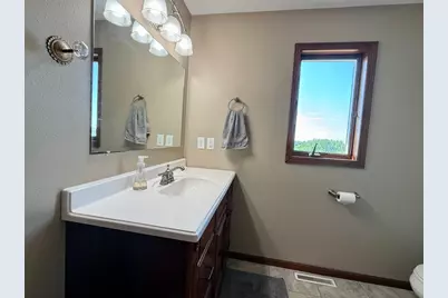 1798 Tiger Ridge Drive, Albert Lea, MN 56007 - Photo 18