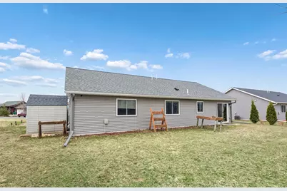 555 Western Avenue, Green Isle, MN 55338 - Photo 18