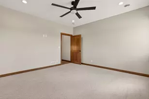 L3B2 Miller Pl NW, Rochester, MN 55901 - Photo 30