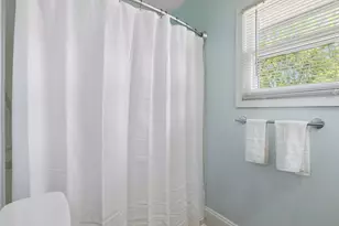 1819 19th Ave NE, Minneapolis, MN 55418 - Photo 10