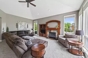 7320 Everest Ln N, Maple Grove, MN 55311 - Photo 12