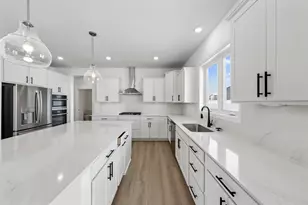 5350 King Arthur Ln NW, Rochester, MN 55901 - Photo 2
