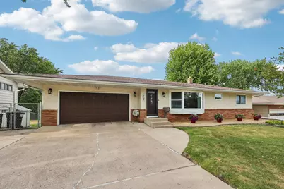 3403 71st Street E, Inver Grove Heights, MN 55076 - Photo 2