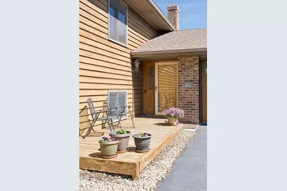 8124 W 102nd Street, Bloomington, MN 55438 - Photo 4