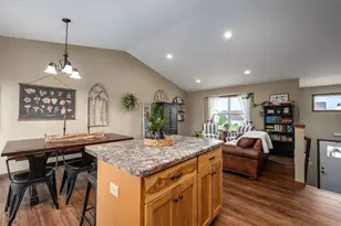 388 Dakota Ave, Roberts, WI 54023 - Photo 8