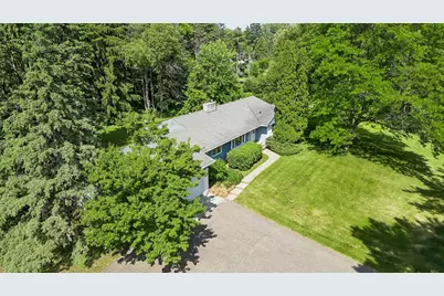 205 Oakview Road, West Saint Paul, MN 55118 - Photo 1