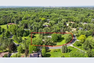 205 Oakview Road, West Saint Paul, MN 55118 - Photo 2