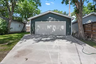 771 Aurora Ave, Saint Paul, MN 55104 - Photo 32