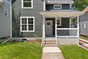 771 Aurora Ave, Saint Paul, MN 55104 - Photo 2