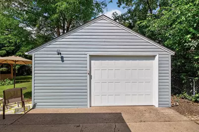 5517 James Avenue N, Brooklyn Center, MN 55430 - Photo 32
