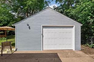 5517 James Ave N, Brooklyn Center, MN 55430 - Photo 32