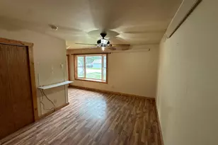 815 Main Ave N, Thief River Falls, MN 56701 - Photo 6