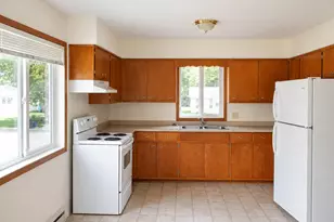 313 5th St S, Grove City, MN 56243 - Photo 2