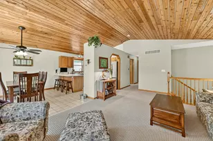 4462 Durham Ln NW, Rochester, MN 55901 - Photo 8