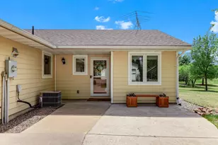 9805 430th St, Harris, MN 55032 - Photo 6