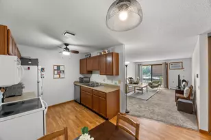 4 Pine Tree Dr, Arden Hills, MN 55112 - Photo 6
