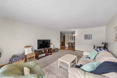 4 Pine Tree Drive #212, Arden Hills, MN 55112 - Photo 4