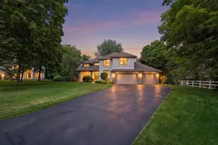 830 Fox Path Ct, Medina, MN 55340 - Photo 2