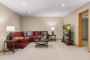 830 Fox Path Ct, Medina, MN 55340 - Photo 32