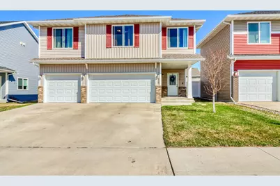 6267 59th Avenue S, Fargo, ND 58104 - Photo 1