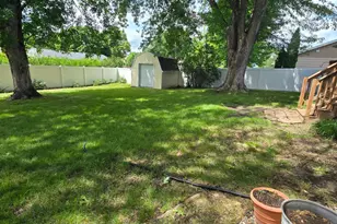 1106 6th Ave SW, Pipestone, MN 56164 - Photo 4