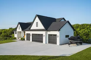 9763 Frontier Ln, Lakeville, MN 55044 - Photo 4