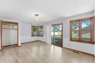 1413 12th Street SE, Willmar, MN 56201 - Photo 10