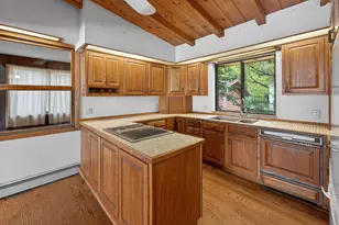 15770 Linden Tree Rd, Grasston, MN 55030 - Photo 4