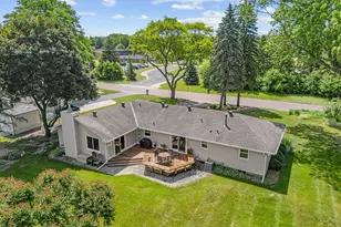 15700 5th Ave N, Plymouth, MN 55447 - Photo 2