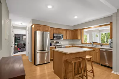 5337 Whiting Avenue, Edina, MN 55439 - Photo 4