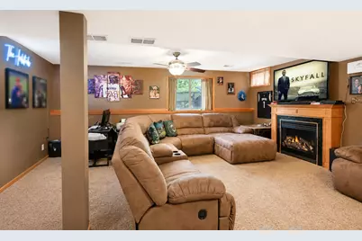 2040 Greenwood Drive, Owatonna, MN 55060 - Photo 14
