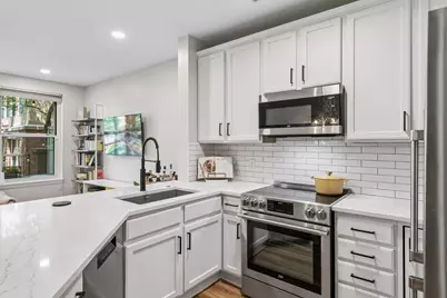 660 N 2nd Street #118, Minneapolis, MN 55401 - Photo 16