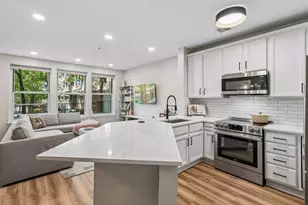660 N 2nd St, Minneapolis, MN 55401 - Photo 2