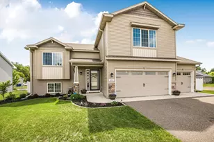 1802 Perennial Ln NE, Sauk Rapids, MN 56379 - Photo 2