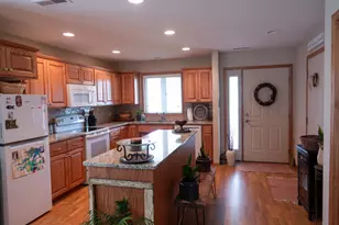 537 Cassandra Drive, New Richmond, WI 54017 - Photo 4