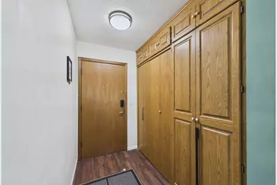 2801 Flag Avenue N #222, New Hope, MN 55427 - Photo 4